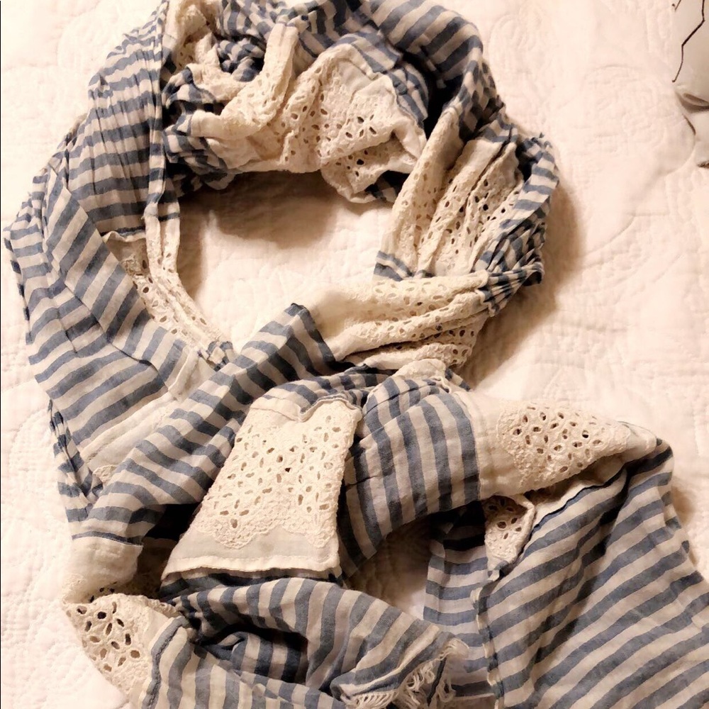 Scarf